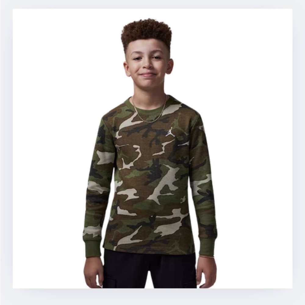 NikeJordan Brooklyn Essentials Camo Waffle-Knit Long-Sleeve Top | Kids 6/7 - Picture 2 of 4